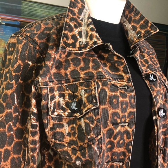 One Teaspoon Surrender Leopard Print Jean Jacket - Picture 4 of 11
